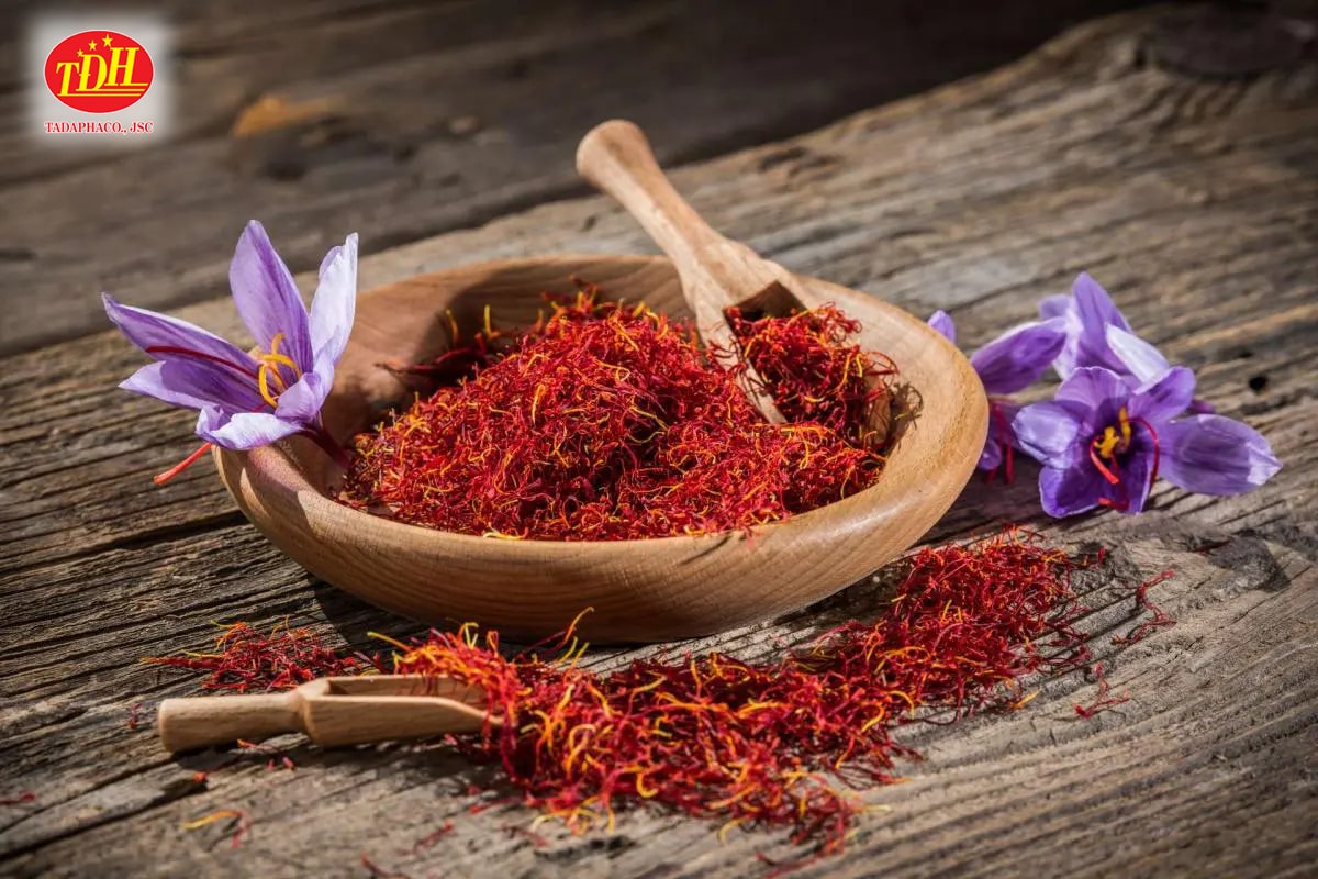 Sử dụng nhụy hoa nghệ tây cho phụ nữ mang thai với liều lượng thích hợp